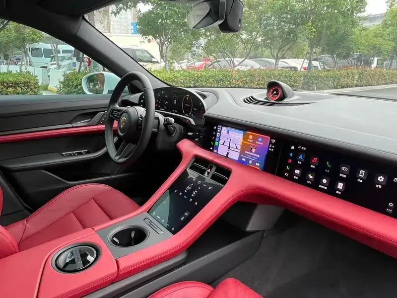 2022 Taycan Facelift — миниатюра 10