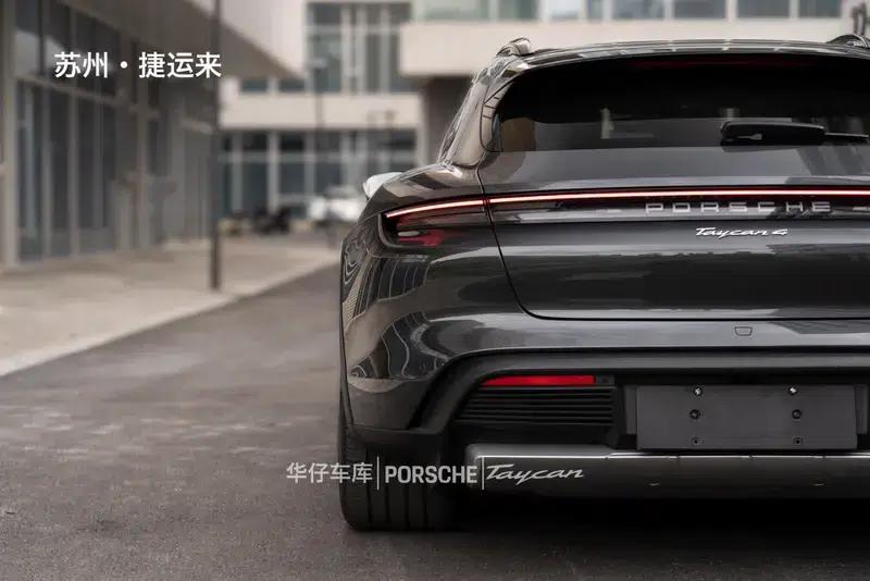 Taycan 2024 Taycan 4 Cross Turismo — миниатюра 7
