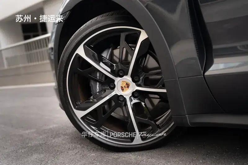 Taycan 2024 Taycan 4 Cross Turismo — миниатюра 10
