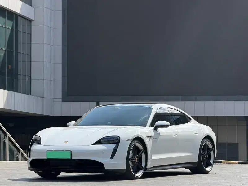 2022 Taycan — миниатюра 1