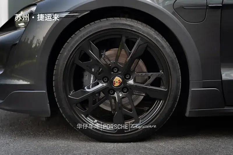 Taycan 2022 Taycan 4 Cross Turismo — миниатюра 11