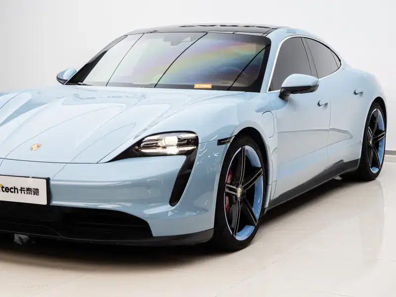 2019 Taycan 4S — миниатюра 11