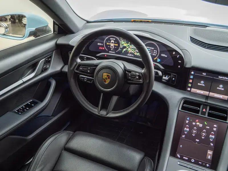 2019 Taycan 4S — миниатюра 19