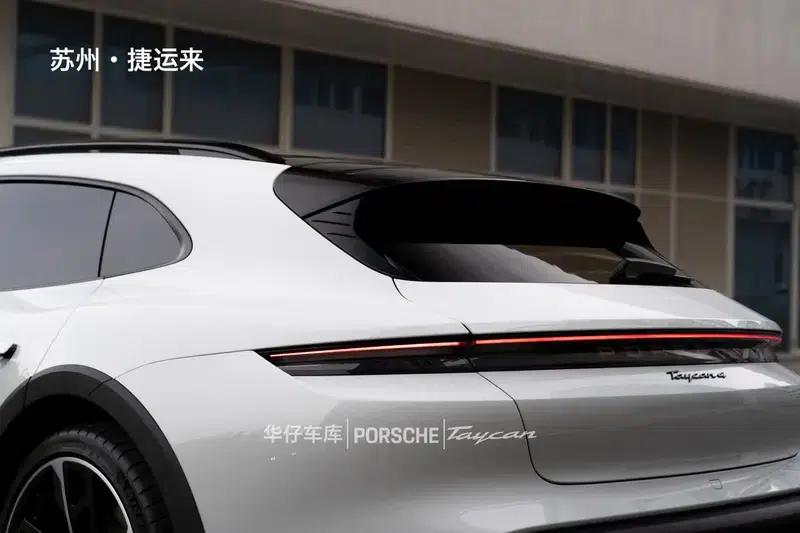 Taycan 2022 Taycan 4 Cross Turismo — миниатюра 15