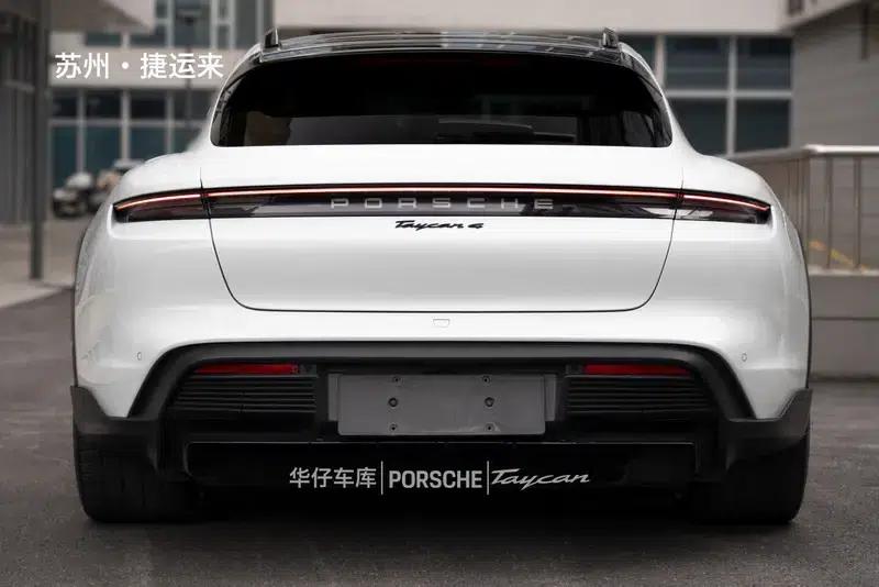 Taycan 2022 Taycan 4 Cross Turismo — миниатюра 5