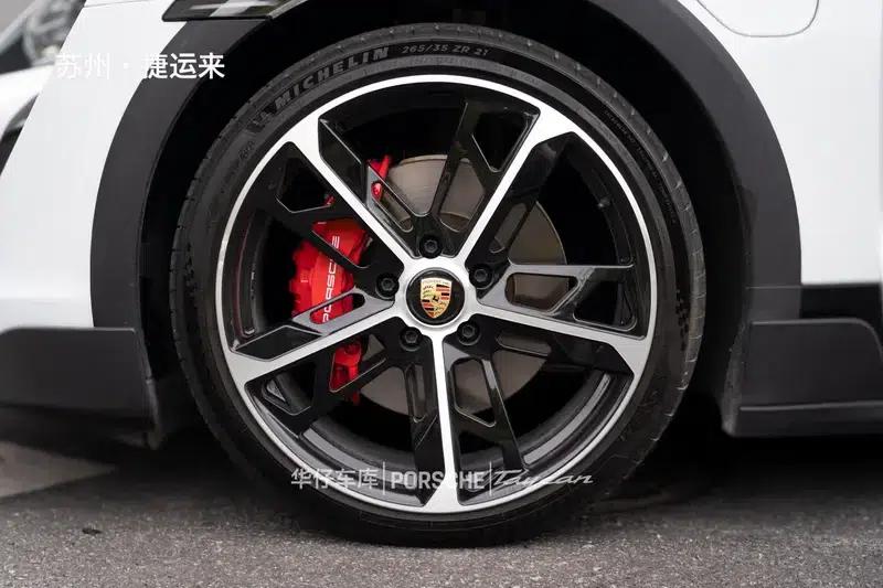 Taycan 2022 Taycan 4 Cross Turismo — миниатюра 10