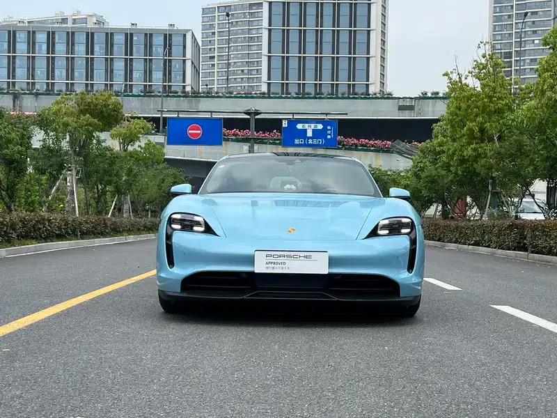2022 Taycan Facelift — миниатюра 2