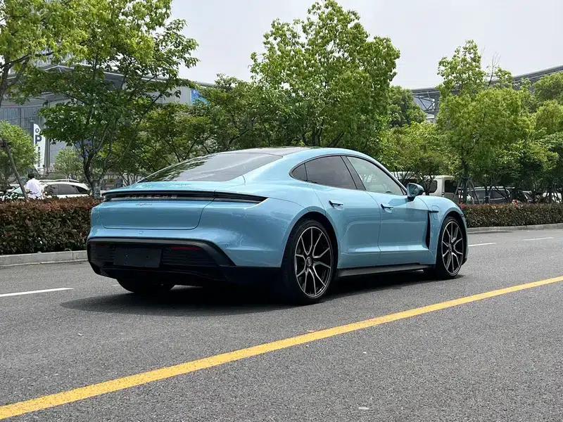 2022 Taycan Facelift — миниатюра 5