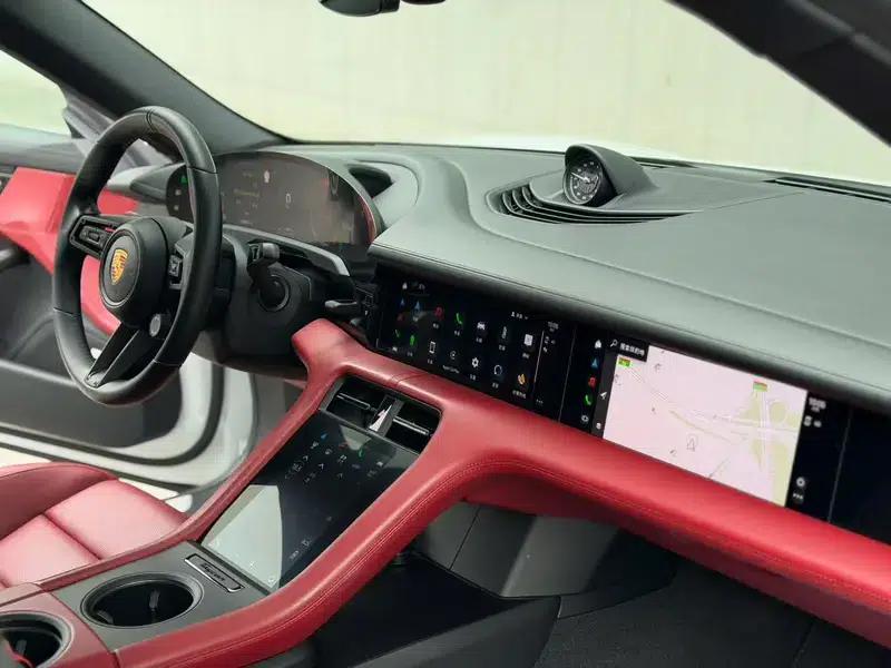 2019 Taycan 4S — миниатюра 6