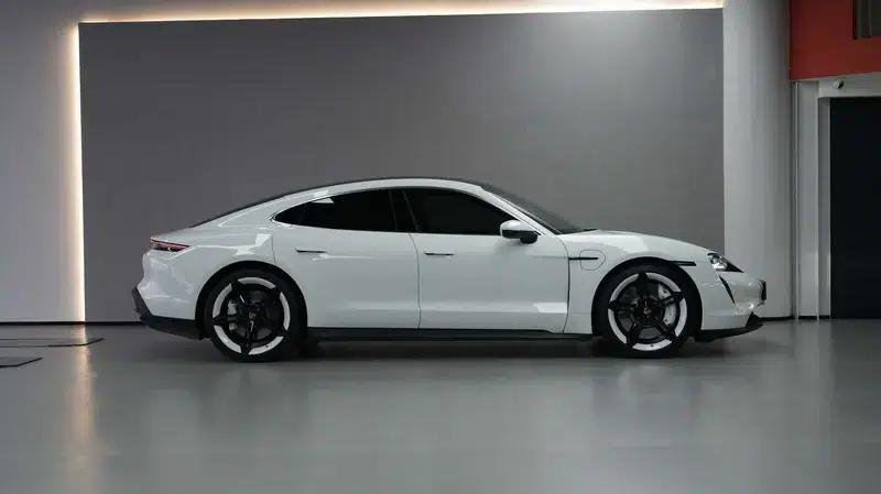 2021 Taycan, Rear-wheel Drive, 5-seater, Pure Electric, Parallel Import — миниатюра 8