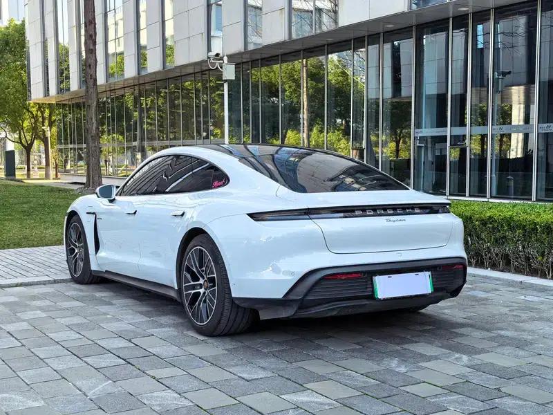 2022 Taycan Facelift — миниатюра 5