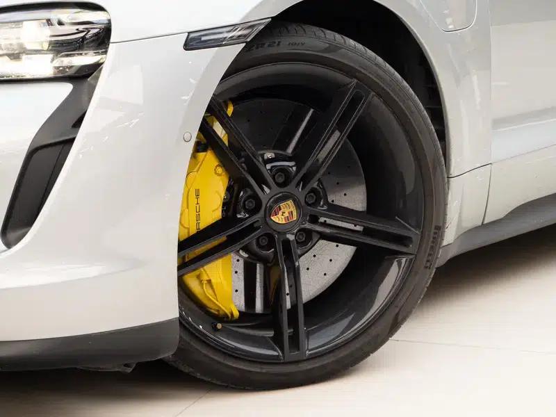 2019 Taycan 4S — миниатюра 13