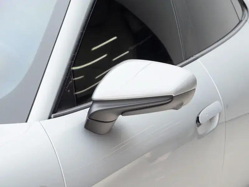 2019 Taycan 4S — миниатюра 17