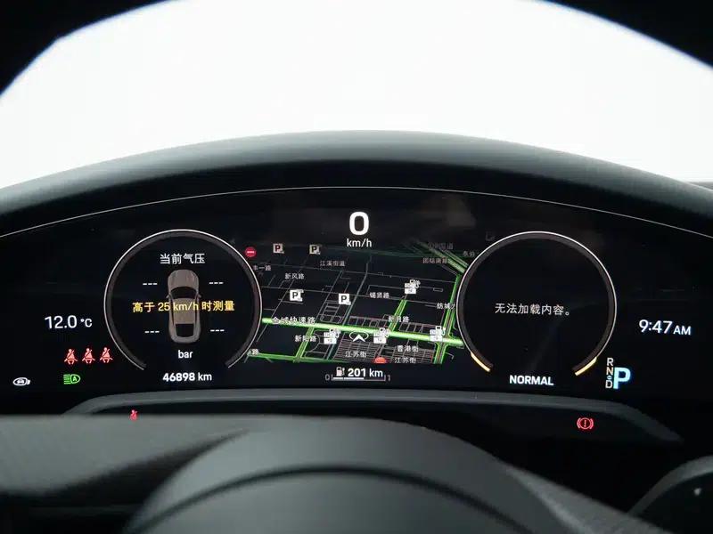 2019 Taycan 4S — миниатюра 21