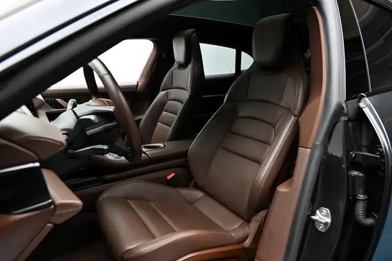 Taycan 2024 Taycan 4 Cross Turismo — миниатюра 15