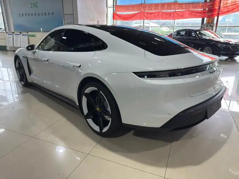 2022 Taycan 4S — миниатюра 4