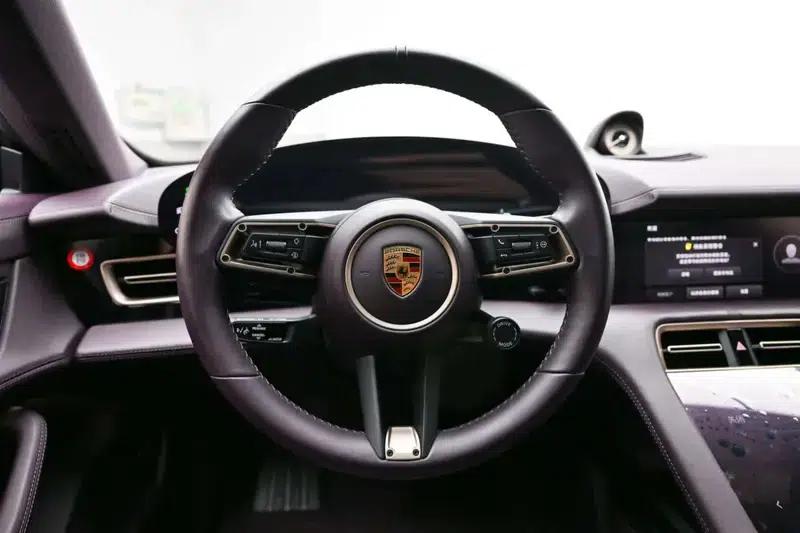2022 Taycan 4S — миниатюра 12