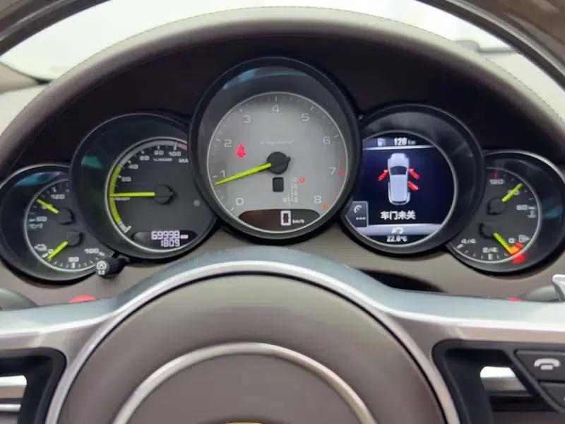 Cayenne E-Hybrid 2016 Cayenne S E-Hybrid 3.0T — миниатюра 14