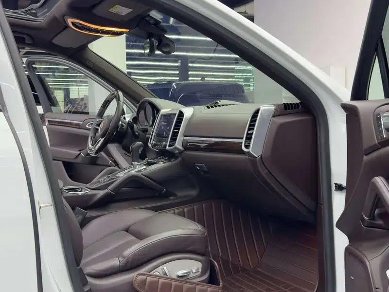 Cayenne E-Hybrid 2016 Cayenne S E-Hybrid 3.0T — миниатюра 21