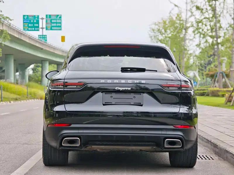 Cayenne E-Hybrid 2020 Cayenne E-Hybrid 2.0T — миниатюра 5