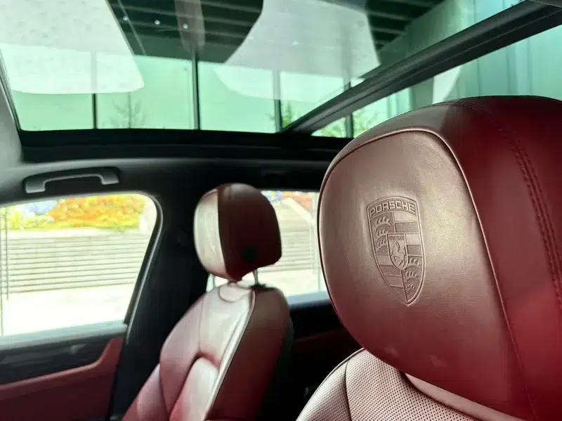 Cayenne E-Hybrid 2019 Cayenne E-Hybrid 2.0T — миниатюра 21