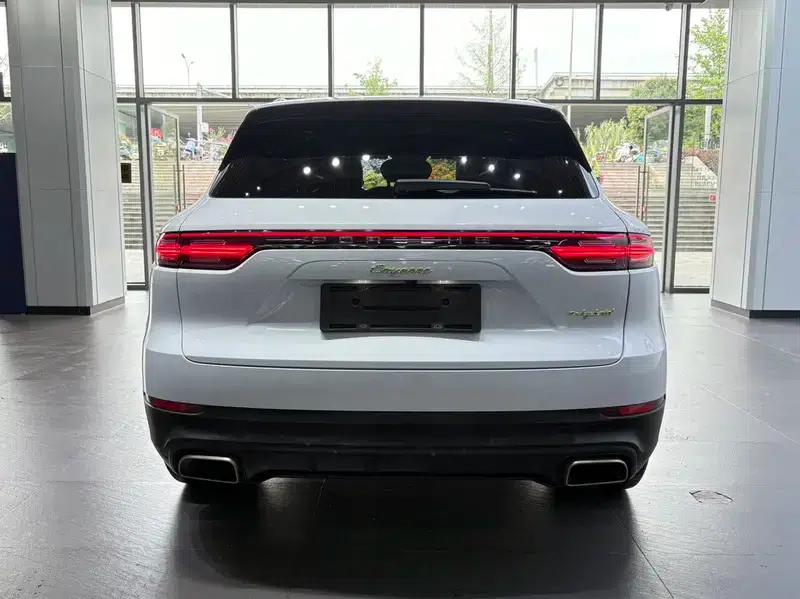 Cayenne E-Hybrid 2019 Cayenne E-Hybrid 2.0T — миниатюра 5