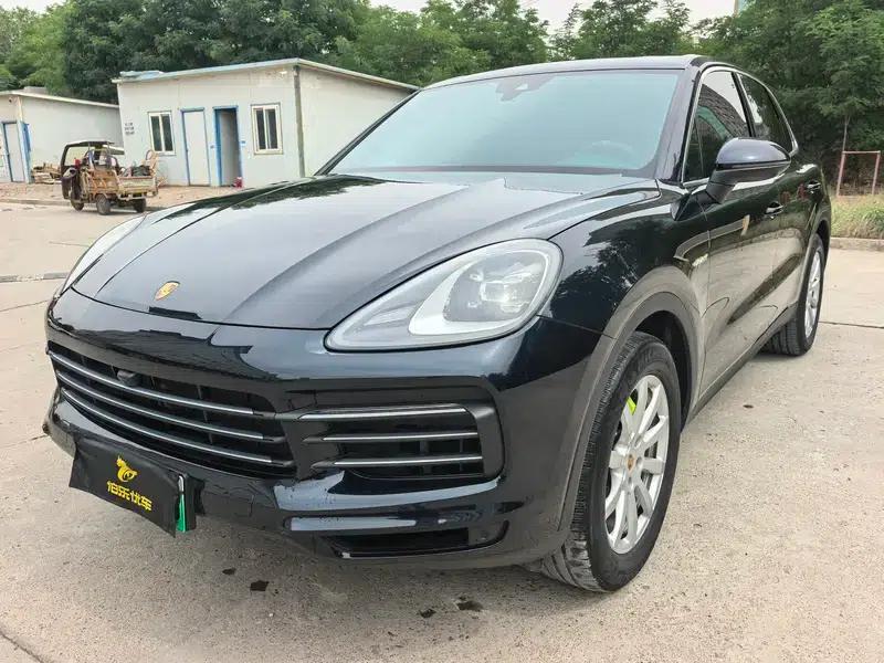 Cayenne E-Hybrid 2019 Cayenne E-Hybrid 2.0T — миниатюра 1