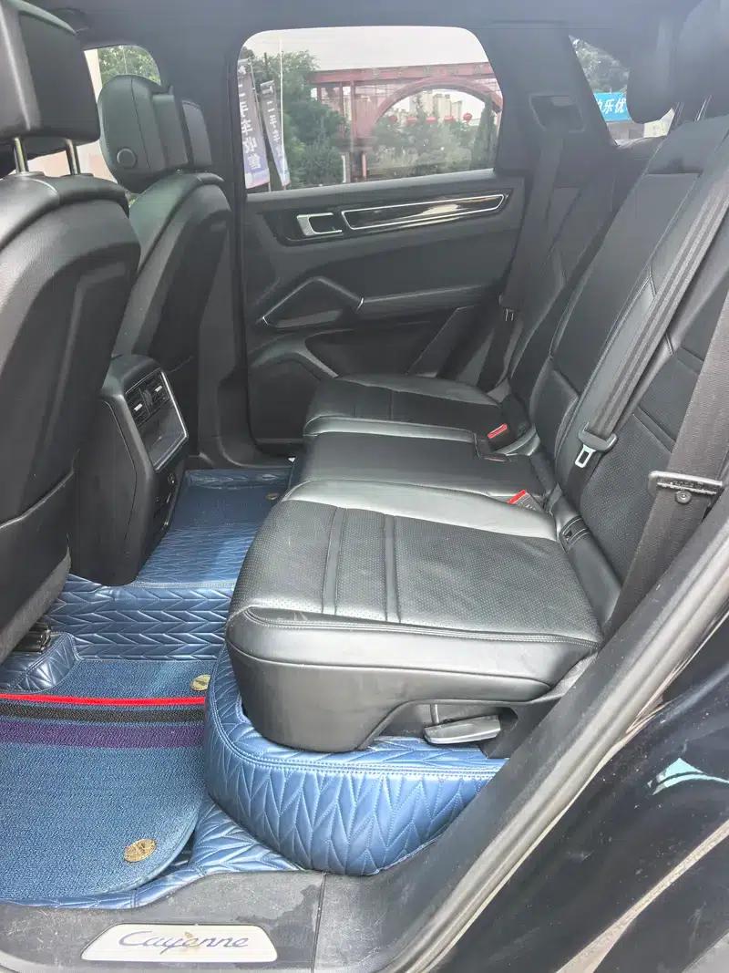 Cayenne E-Hybrid 2019 Cayenne E-Hybrid 2.0T — миниатюра 12