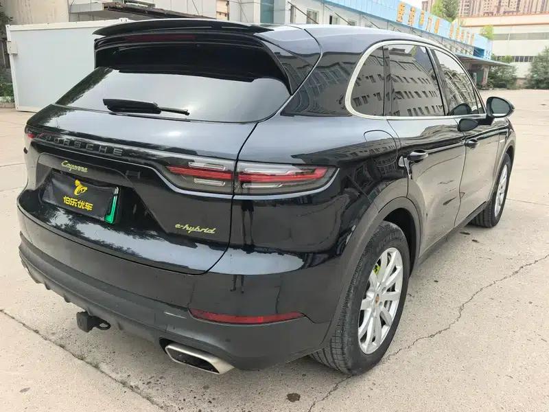 Cayenne E-Hybrid 2019 Cayenne E-Hybrid 2.0T — миниатюра 7