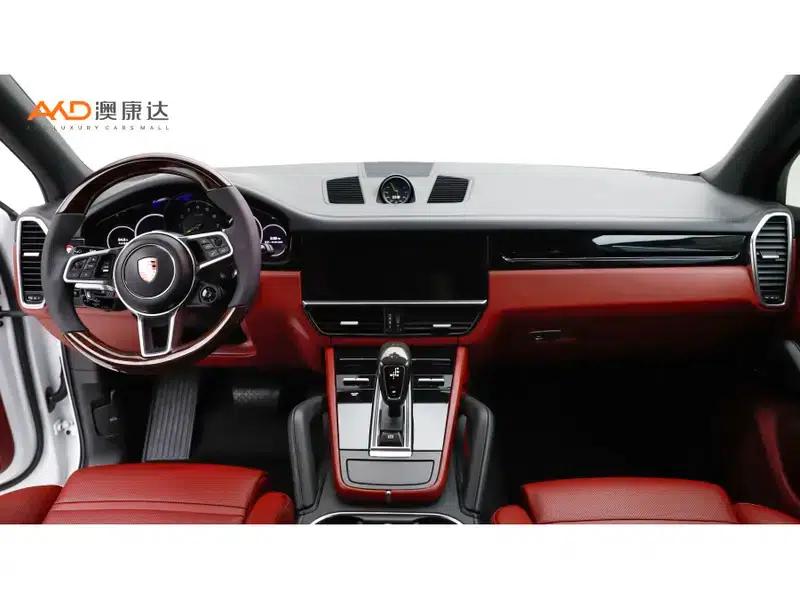 Cayenne E-Hybrid 2021 Cayenne E-Hybrid 2.0T — миниатюра 6