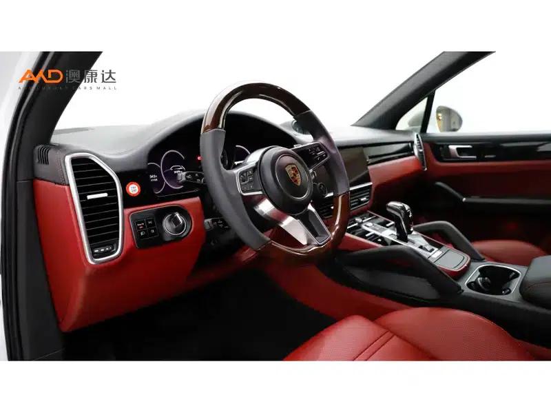 Cayenne E-Hybrid 2021 Cayenne E-Hybrid 2.0T — миниатюра 7