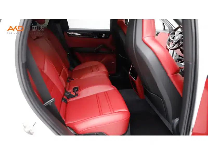 Cayenne E-Hybrid 2021 Cayenne E-Hybrid 2.0T — миниатюра 8