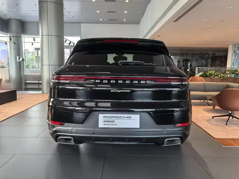Cayenne E-Hybrid 2024 Cayenne E-Hybrid 2.0T — миниатюра 9