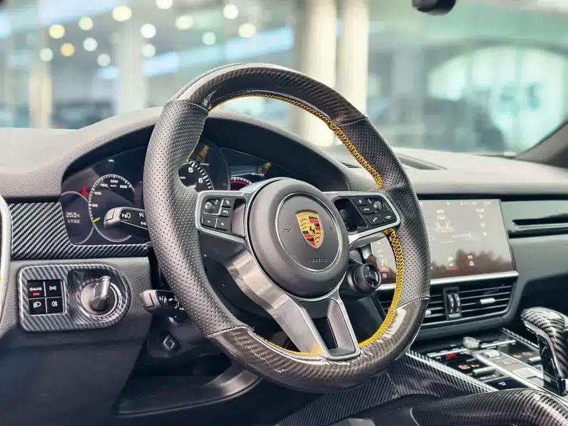 Cayenne E-Hybrid 2021 Cayenne E-Hybrid 2.0T — миниатюра 9