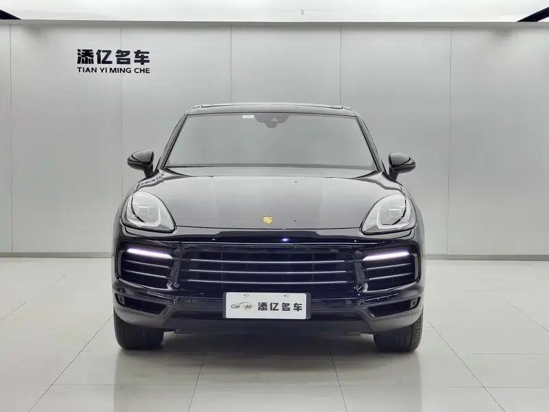 Cayenne E-Hybrid 2021 Cayenne E-Hybrid 2.0T — миниатюра 2