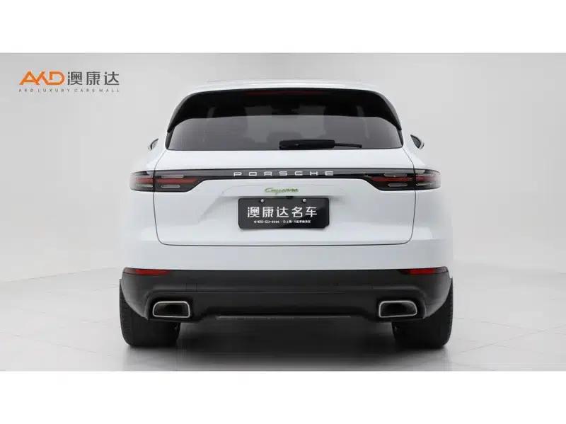 Cayenne E-Hybrid 2023 Cayenne E-Hybrid 2.0T — миниатюра 3