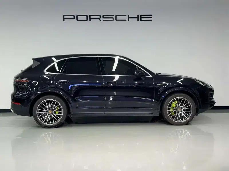 2022 Cayenne E-Hybrid 2.0T Platinum Edition — миниатюра 8