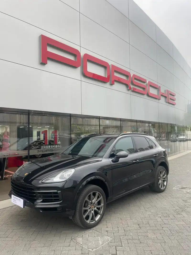 2022 Cayenne E-Hybrid 2.0T Platinum Edition — миниатюра 8