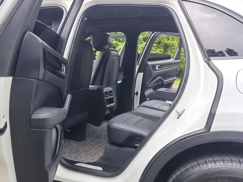 Cayenne E-Hybrid 2019 Cayenne E-Hybrid 2.0T — миниатюра 36