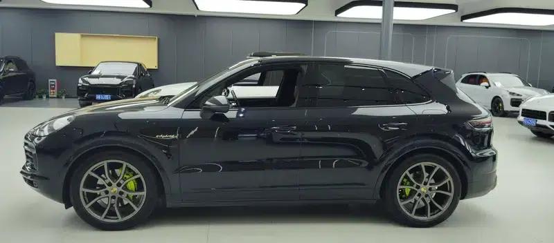 Cayenne E-Hybrid 2020 Cayenne E-Hybrid 2.0T — миниатюра 3