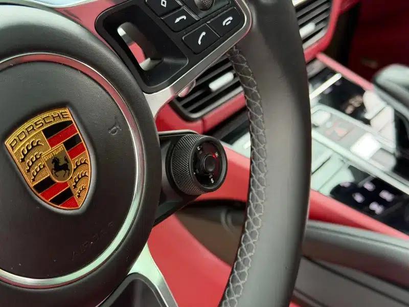 Cayenne E-Hybrid 2021 Cayenne E-Hybrid 2.0T — миниатюра 14
