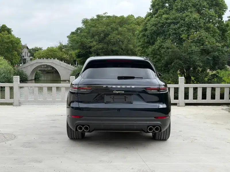 Cayenne E-Hybrid 2021 Cayenne E-Hybrid 2.0T — миниатюра 4