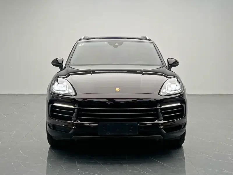 Cayenne E-Hybrid 2019 Cayenne E-Hybrid 2.0T — миниатюра 2