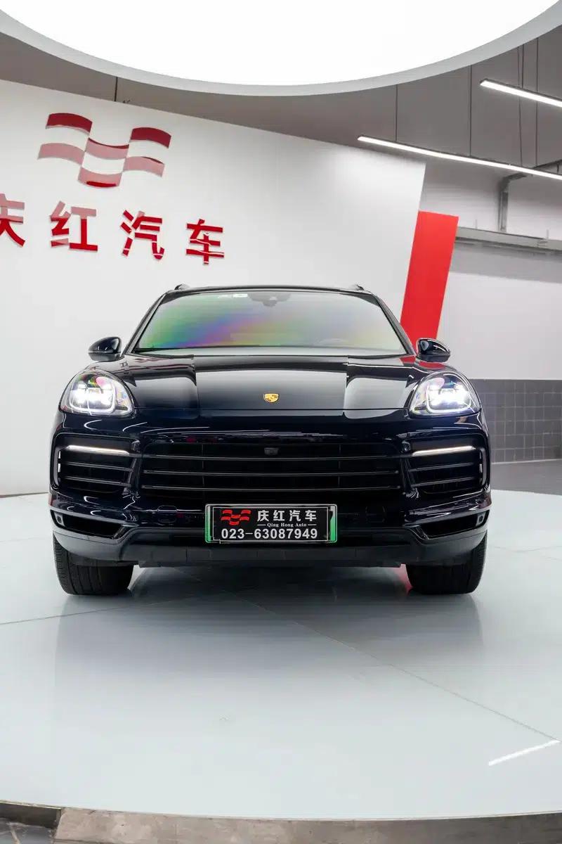 2023 Cayenne E-Hybrid 2.0T Platinum Edition — миниатюра 2