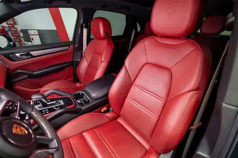 2023 Cayenne E-Hybrid 2.0T Platinum Edition — миниатюра 25