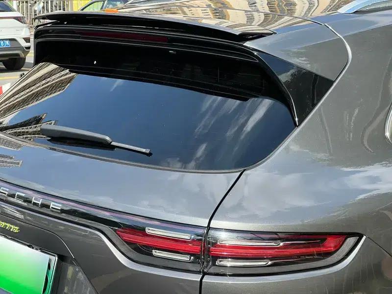 Cayenne E-Hybrid 2019 Cayenne E-Hybrid 2.0T — миниатюра 12