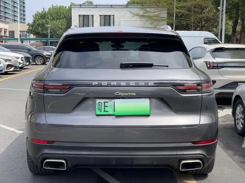 Cayenne E-Hybrid 2019 Cayenne E-Hybrid 2.0T — миниатюра 18