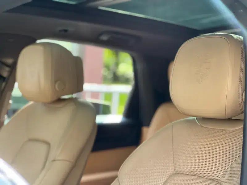 Cayenne E-Hybrid 2019 Cayenne E-Hybrid 2.0T — миниатюра 28