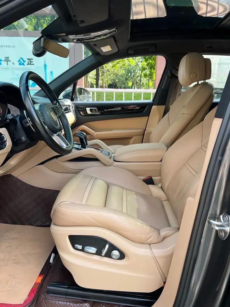 Cayenne E-Hybrid 2019 Cayenne E-Hybrid 2.0T — миниатюра 30