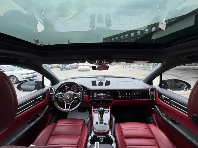 Cayenne E-Hybrid 2019 Cayenne E-Hybrid 2.0T — миниатюра 14